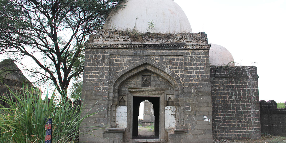 Monument Image