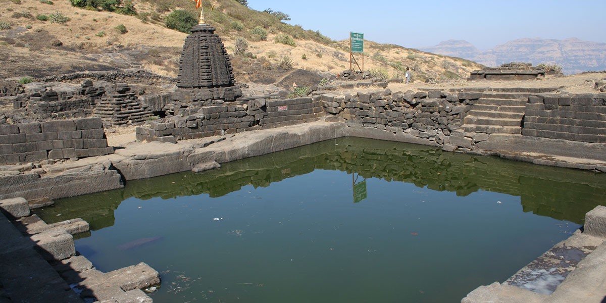 Monument Image